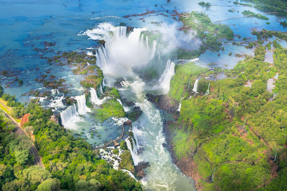 Национальный парк Водопады Игуасу, Бразилия, Аргентина 