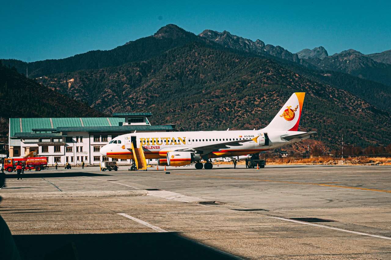 Как полететь в Бутан, самолеты в Бутан