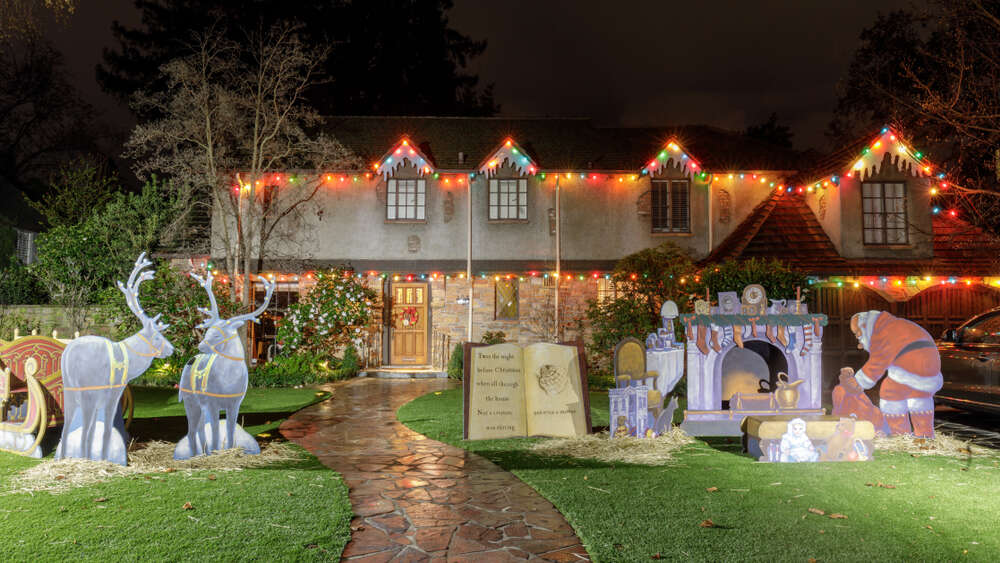 No Snow for Christmas: Celebrating in California