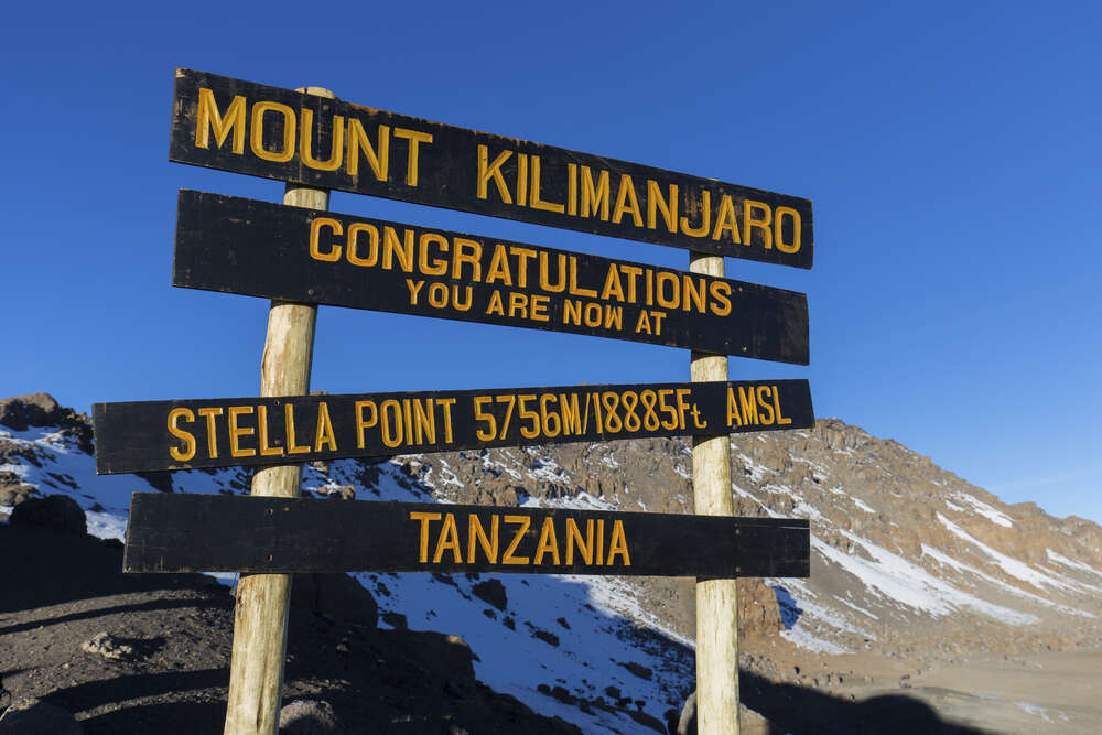 signs Kilimandscharo