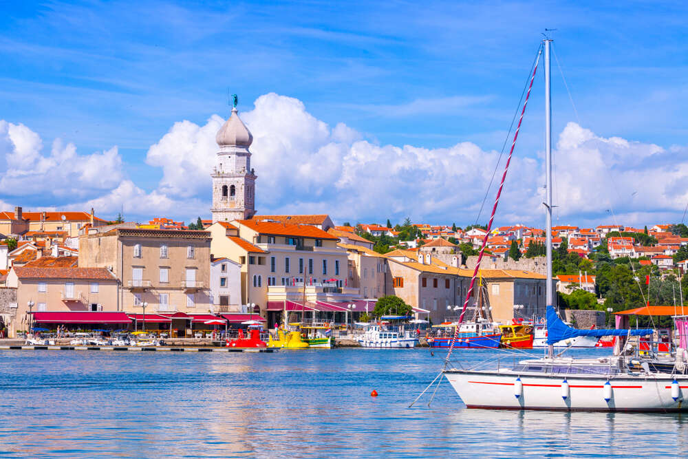 On a yacht to Croatia: top places, what to expect and when to fly