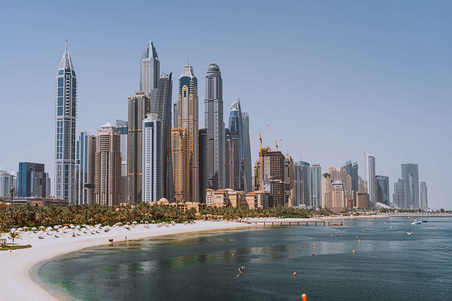 Дубай, панорама побережья в Дубае