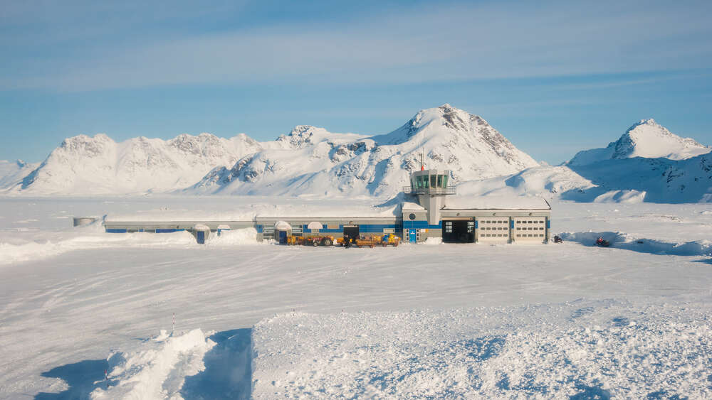 Small international airport in Greenland