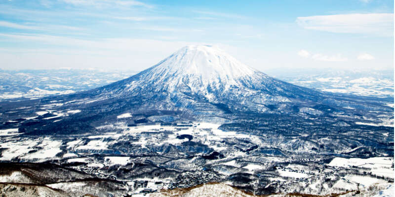 Snow mountain Niseko