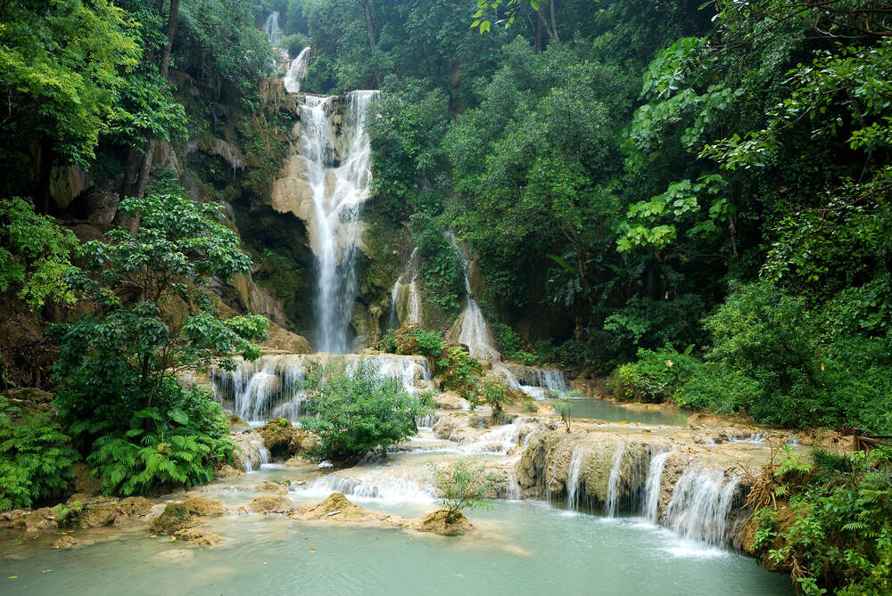 Kuang-Si-Wasserfall