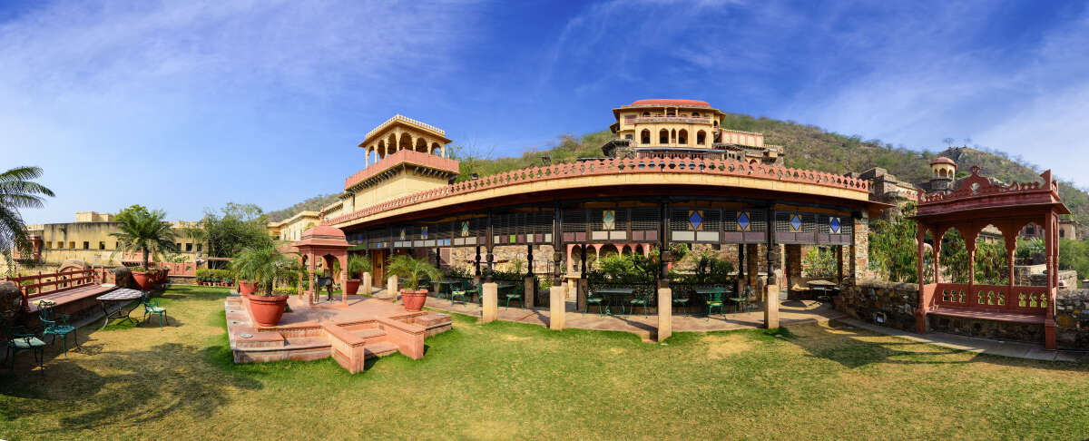 Neemrana fort