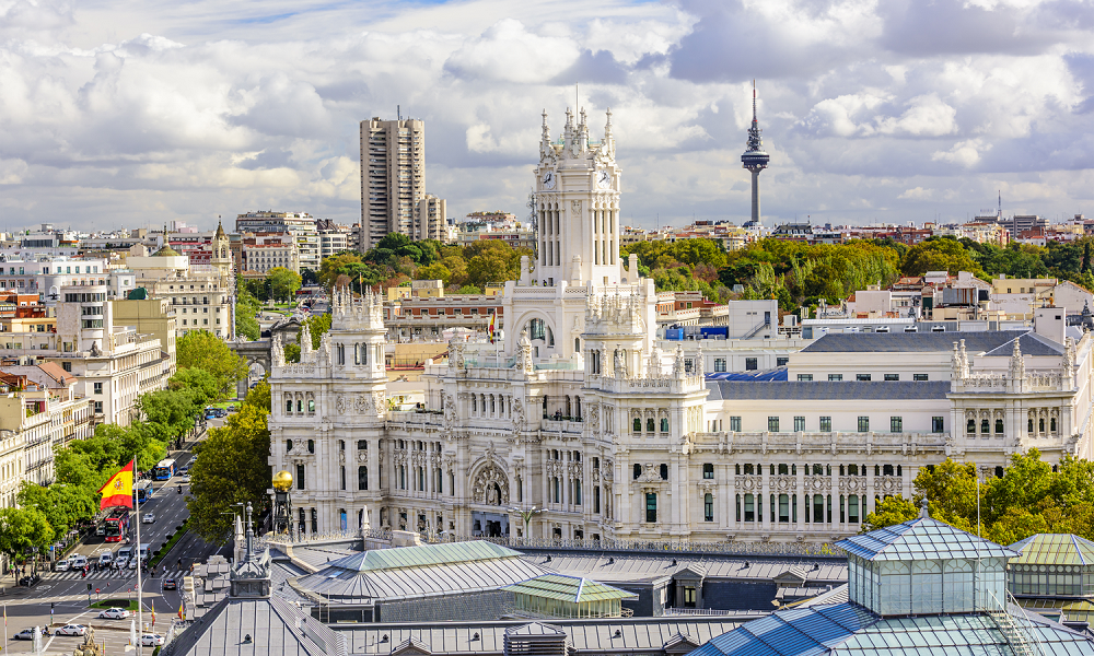 Eine touristische Route durch das Zentrum von Madrid: Was zu besuchen, was zu versuchen und wo zu entspannen