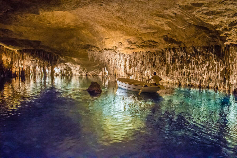 Подземные озера в пещерах на Майорке. Что посмотреть на Майорке