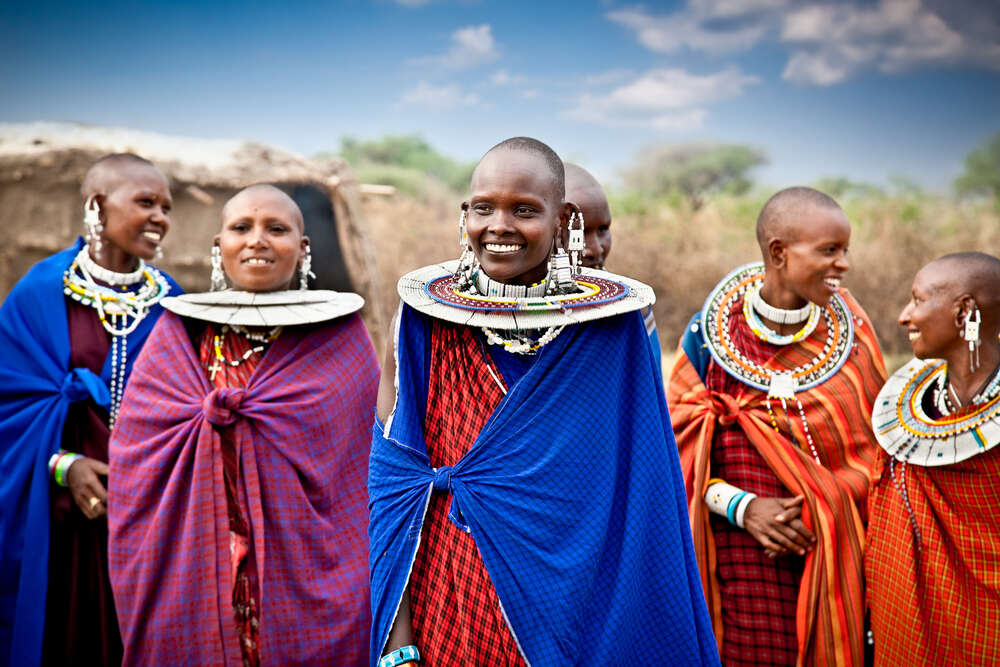 Женщины из племени масаи