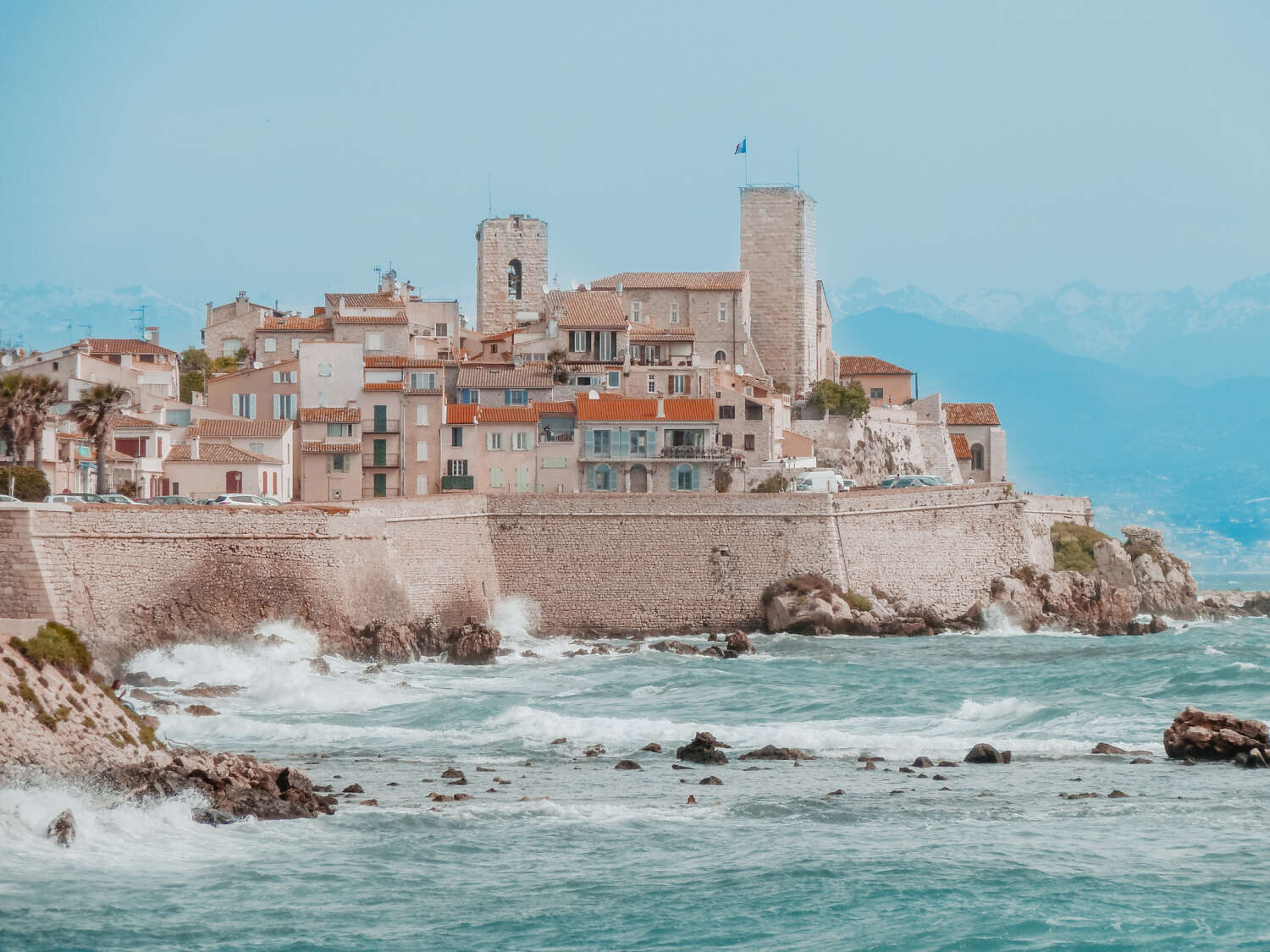 Ancient Antibes: what to see in the spa resort of the Cote d'Azur