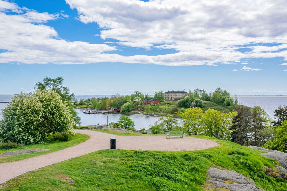 Kaivopuisto Park