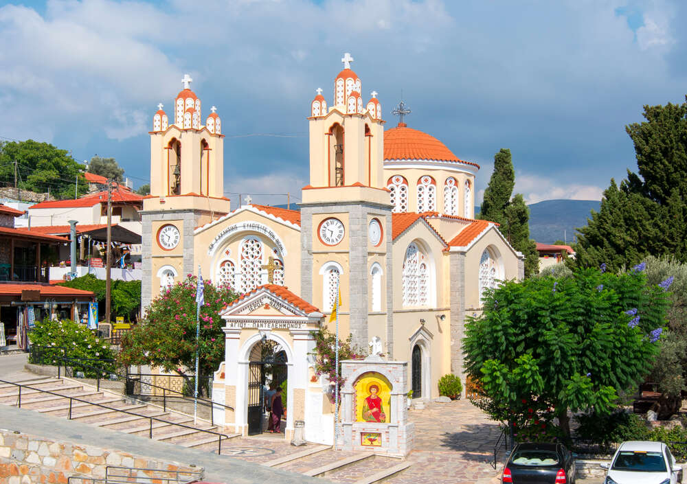 Знаменитые церкви на Родосе, Греция 