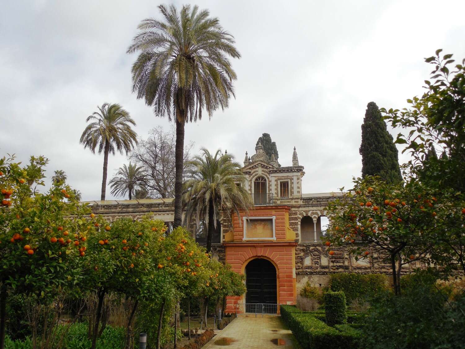 alcazar gardens