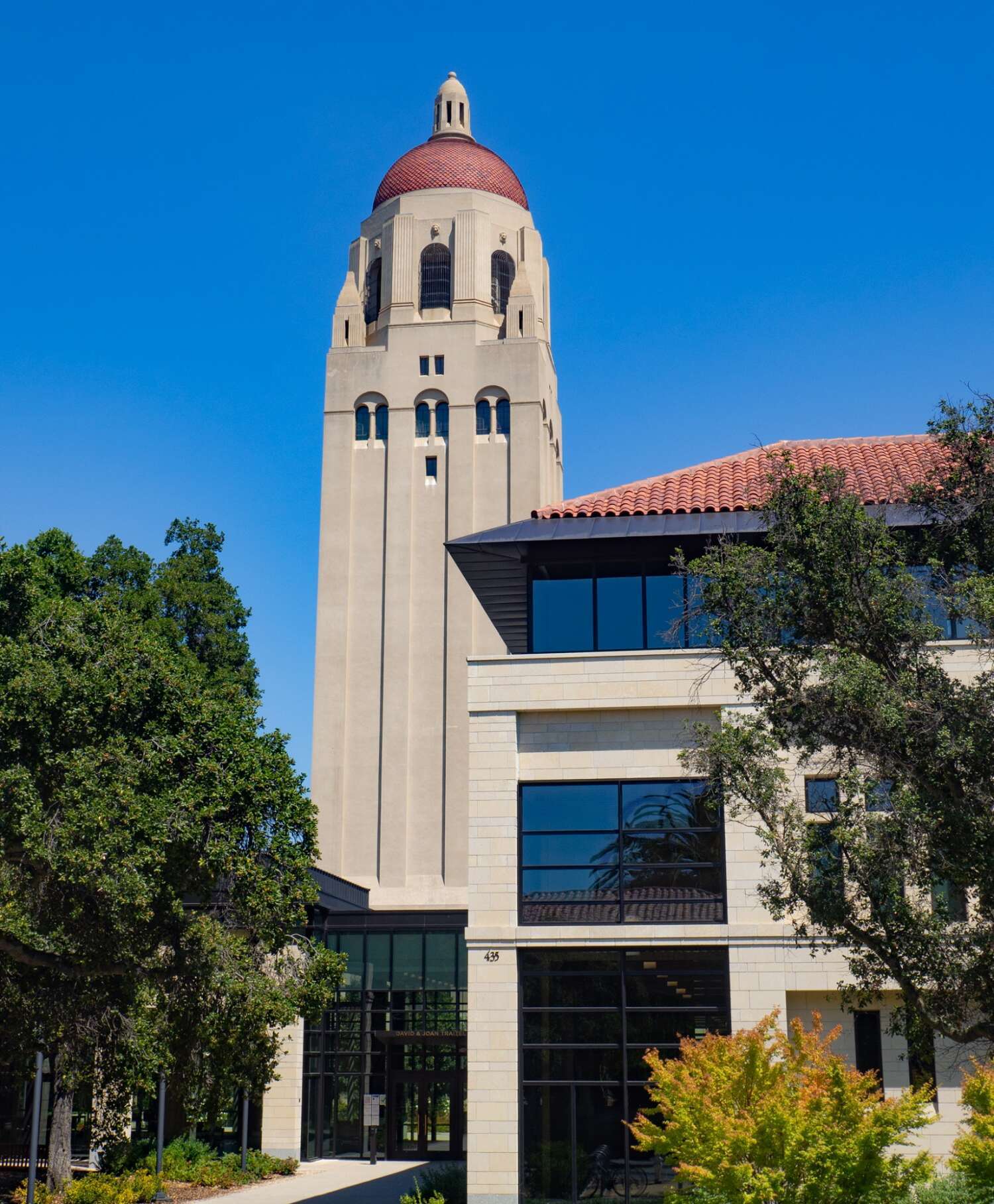 hoover-tower