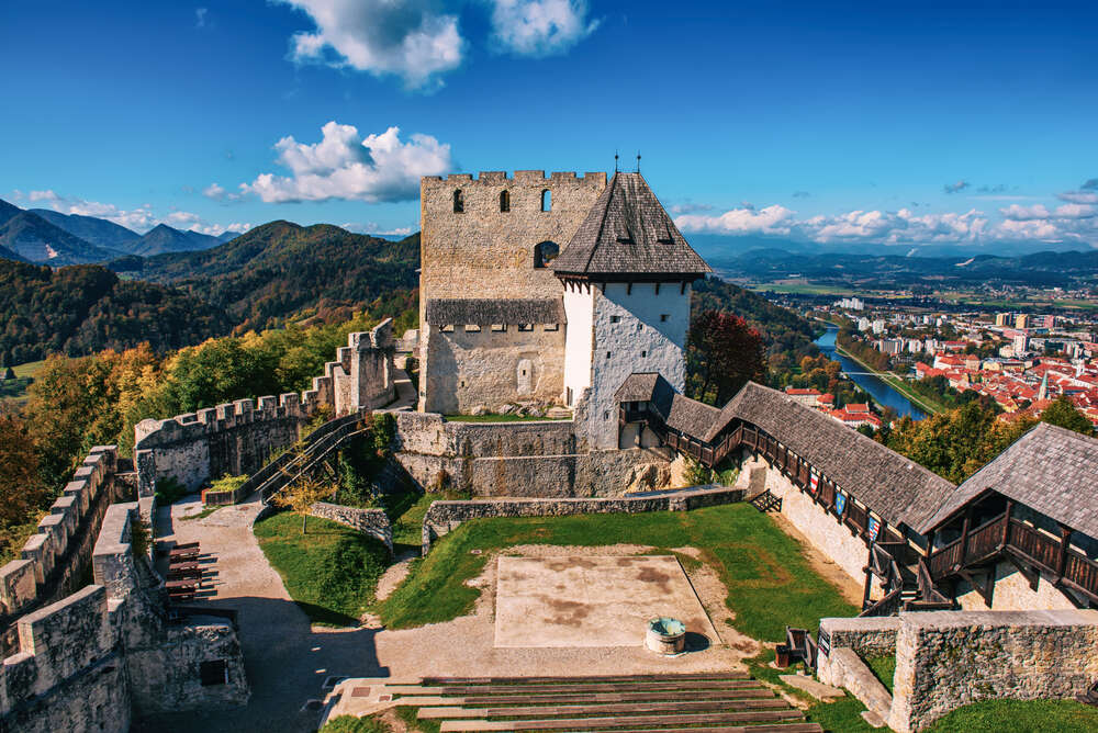 Цельский замок в Словении 