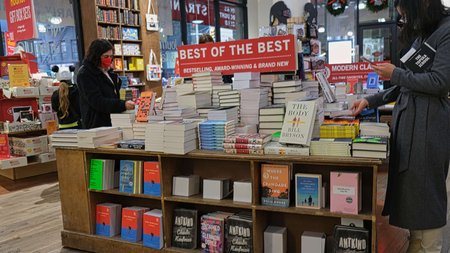 Книжные магазины в Америке, много ли читают в Америке
