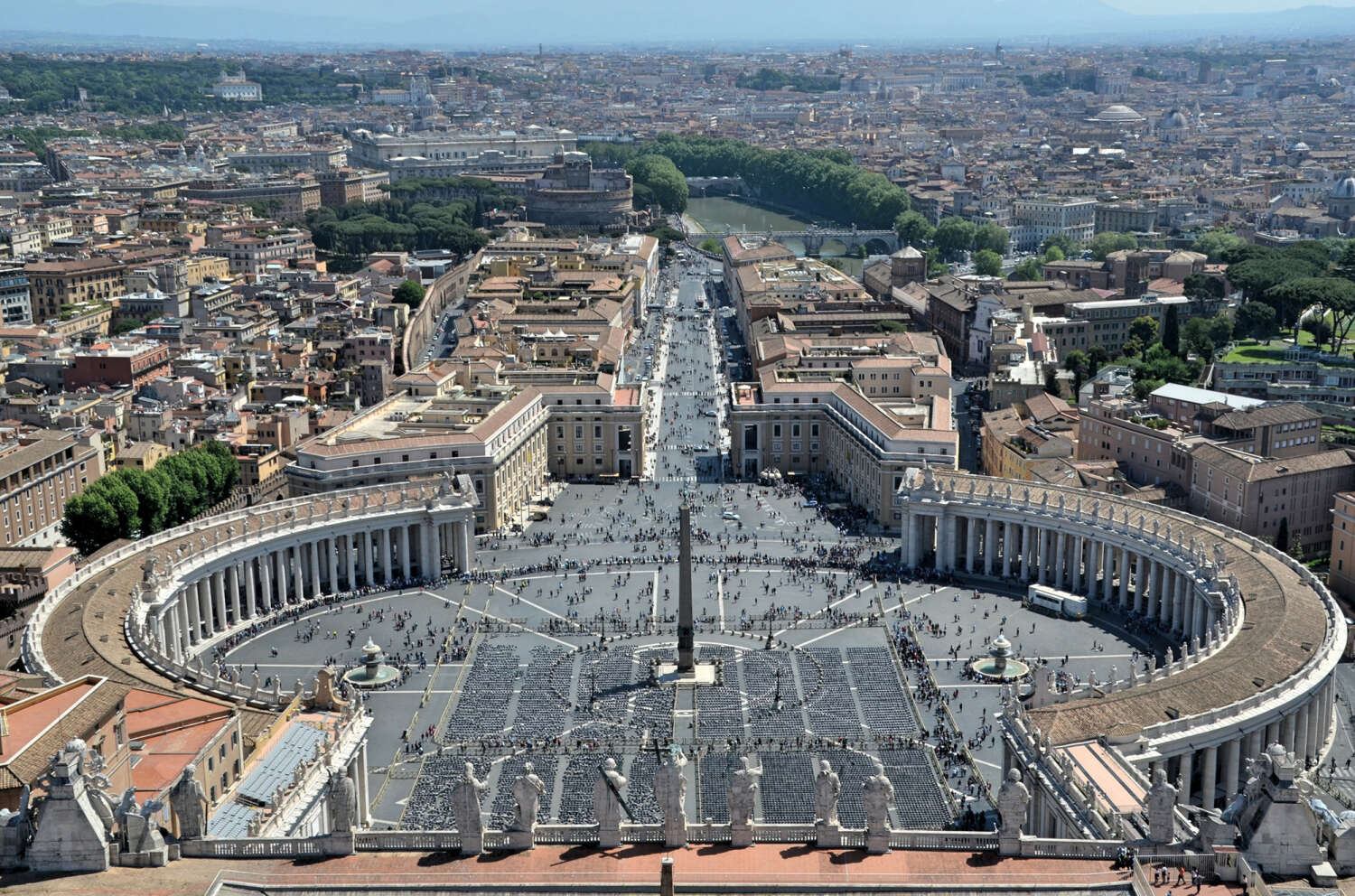 Ватикан, вид с собора Святого Петра, Рим, Италия 