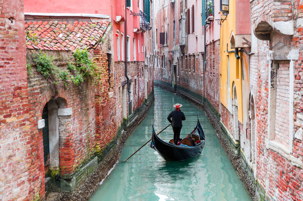 venice april